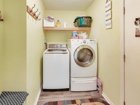 Tiny photo for 210 Foxmoor Road, Fox River Grove, IL 60021 (MLS # 12594489)