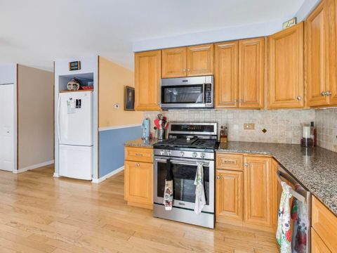 Tiny photo for 210 Foxmoor Road, Fox River Grove, IL 60021 (MLS # 12594489)