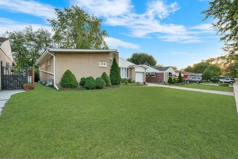 Tiny photo for 336 E 24th Street, Chicago Heights, IL 60411 (MLS # 12484648)