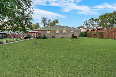 Tiny photo for 336 E 24th Street, Chicago Heights, IL 60411 (MLS # 12484648)