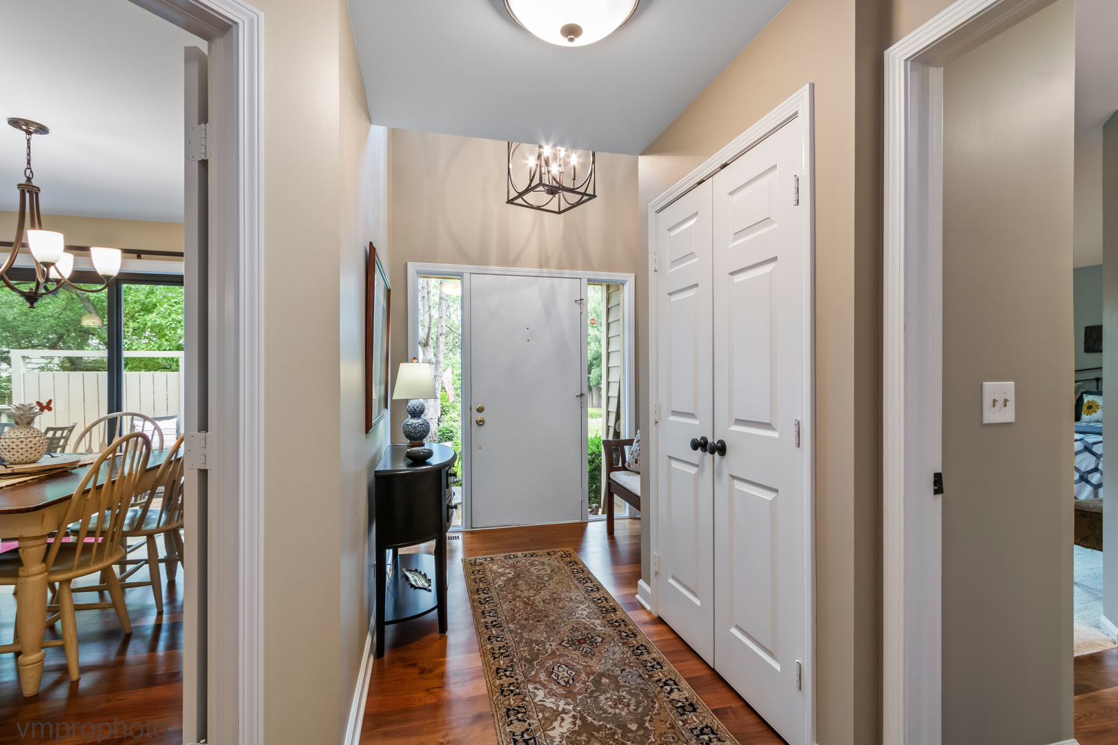 285 N Bay Court