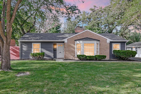 Photo of 350 Oakwood Street, Park Forest, IL 60466 (MLS # 12766820)