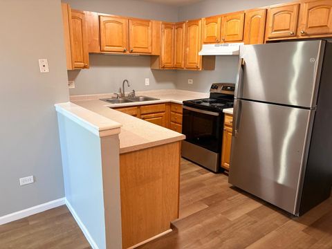 Tiny photo for 208 Dunteman Drive #101, Glendale Heights, IL 60139 (MLS # 12523464)