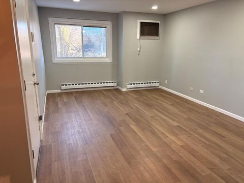 Tiny photo for 208 Dunteman Drive #101, Glendale Heights, IL 60139 (MLS # 12523464)