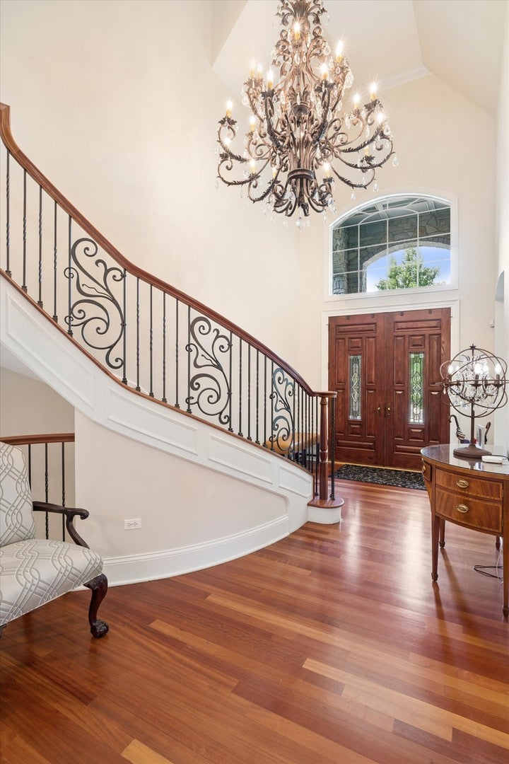 616 Driftwood Court