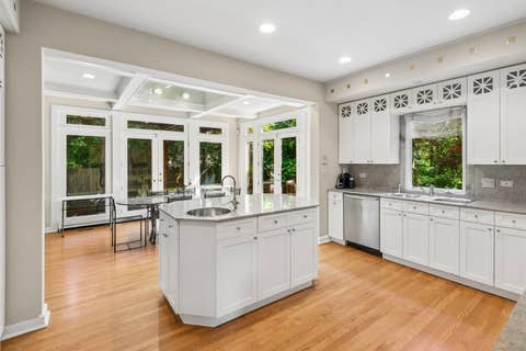 Tiny photo for 770 Sheridan Road, Glencoe, IL 60022 (MLS # 12693119)