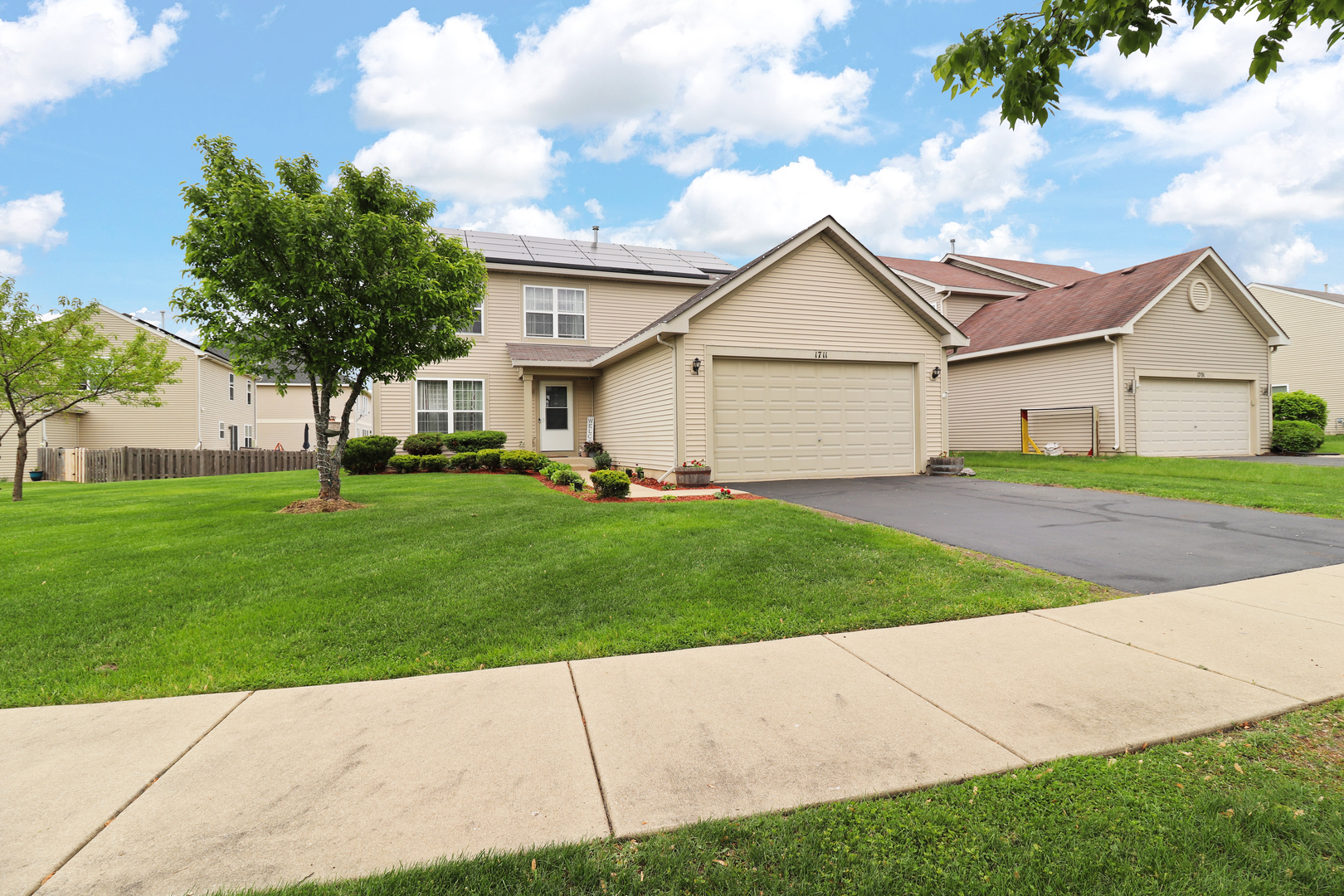 1711 Fallbrook Drive