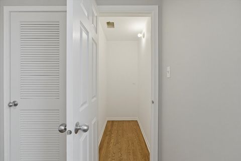 Tiny photo for 7039 W ROOSEVELT Road #2F, Berwyn, IL 60402 (MLS # 12589437)