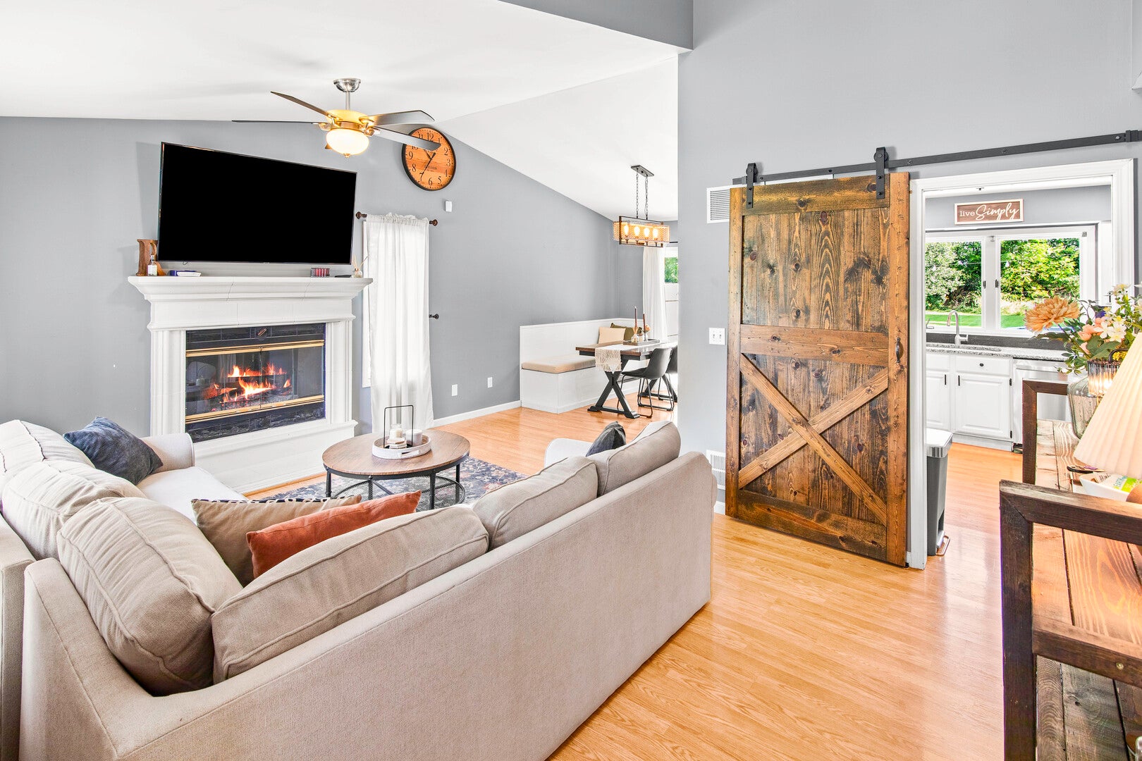 1304 Reva Lane