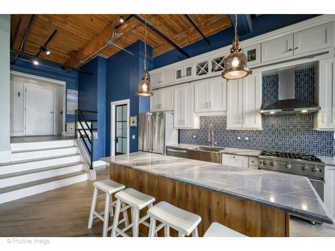 Tiny photo for 1601 S INDIANA Avenue #503, Chicago, IL 60616 (MLS # 12479267)