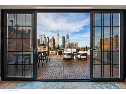 Tiny photo for 1601 S INDIANA Avenue #503, Chicago, IL 60616 (MLS # 12479267)