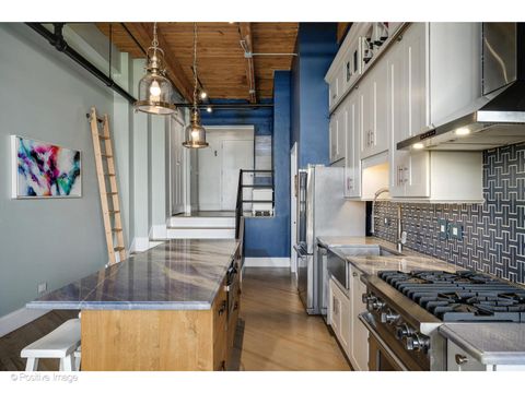 Tiny photo for 1601 S INDIANA Avenue #503, Chicago, IL 60616 (MLS # 12479267)