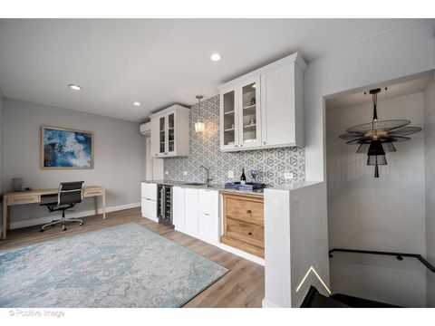 Tiny photo for 1601 S INDIANA Avenue #503, Chicago, IL 60616 (MLS # 12479267)