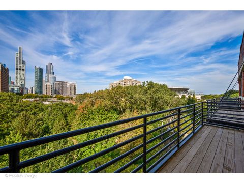 Tiny photo for 1601 S INDIANA Avenue #503, Chicago, IL 60616 (MLS # 12479267)