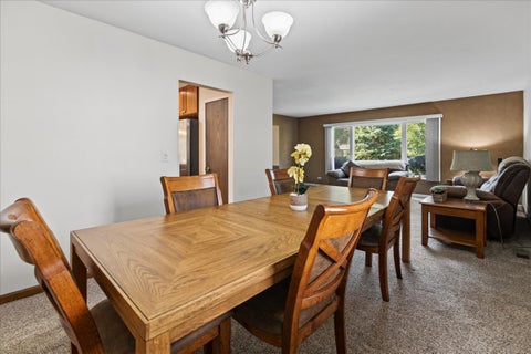 Tiny photo for 219 Lynbrook Drive, Bloomingdale, IL 60108 (MLS # 12792289)