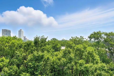 Tiny photo for 5715 S Kenwood Avenue #6N, Chicago, IL 60637 (MLS # 12597190)