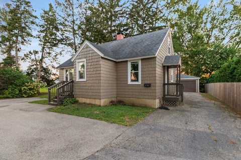 Tiny photo for 254 W Main Street, Carpentersville, IL 60110 (MLS # 12768078)
