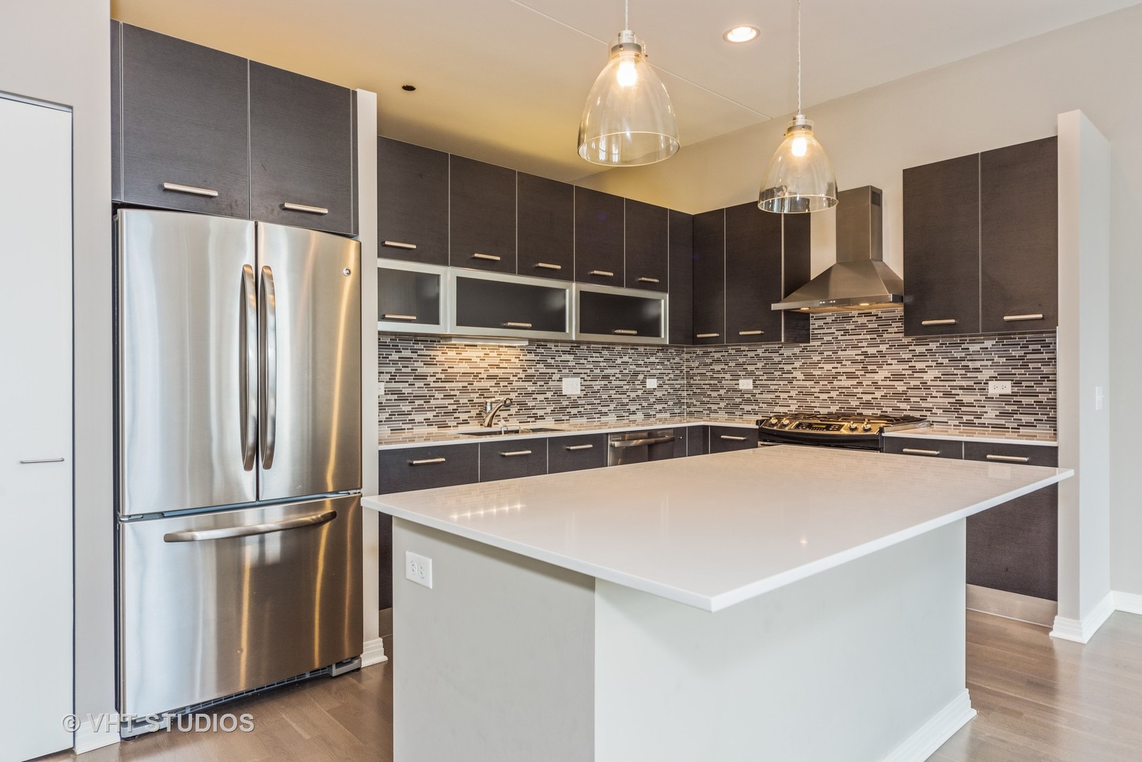 65 E Monroe Street 4010