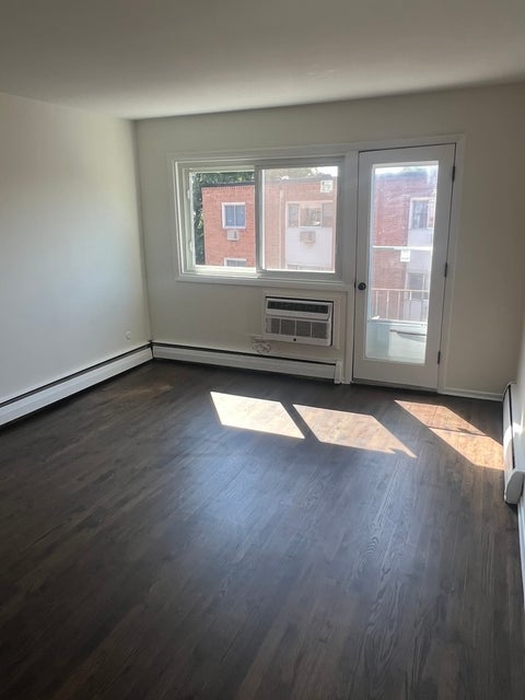Tiny photo for 8541 Lotus Avenue #916, Skokie, IL 60077 (MLS # 12776190)