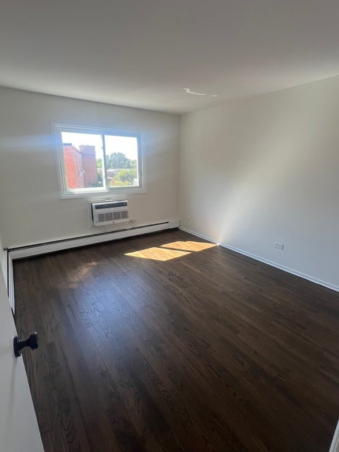 Tiny photo for 8541 Lotus Avenue #916, Skokie, IL 60077 (MLS # 12776190)