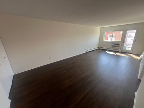 Tiny photo for 8541 Lotus Avenue #916, Skokie, IL 60077 (MLS # 12776190)
