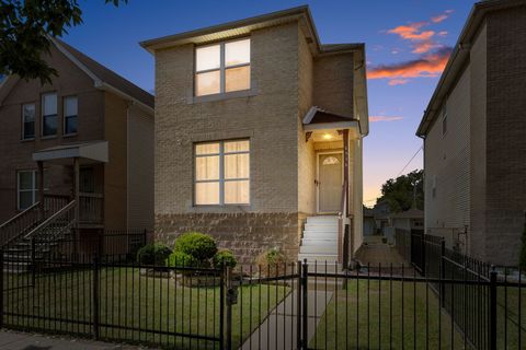 Photo of 6516 S Yale Avenue, Chicago, IL 60621 (MLS # 12484844)
