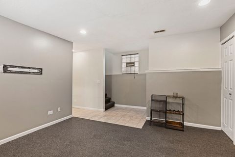 Tiny photo for 6516 S Yale Avenue, Chicago, IL 60621 (MLS # 12484844)