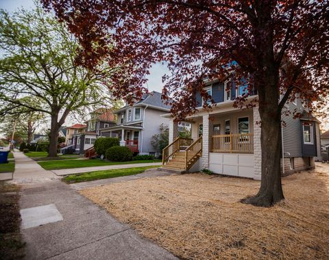 Tiny photo for 807 N 5th Avenue, Maywood, IL 60153 (MLS # 12629451)