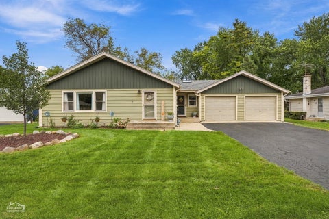 Photo of 3508 Oakdale Avenue, Johnsburg, IL 60051 (MLS # 12770733)