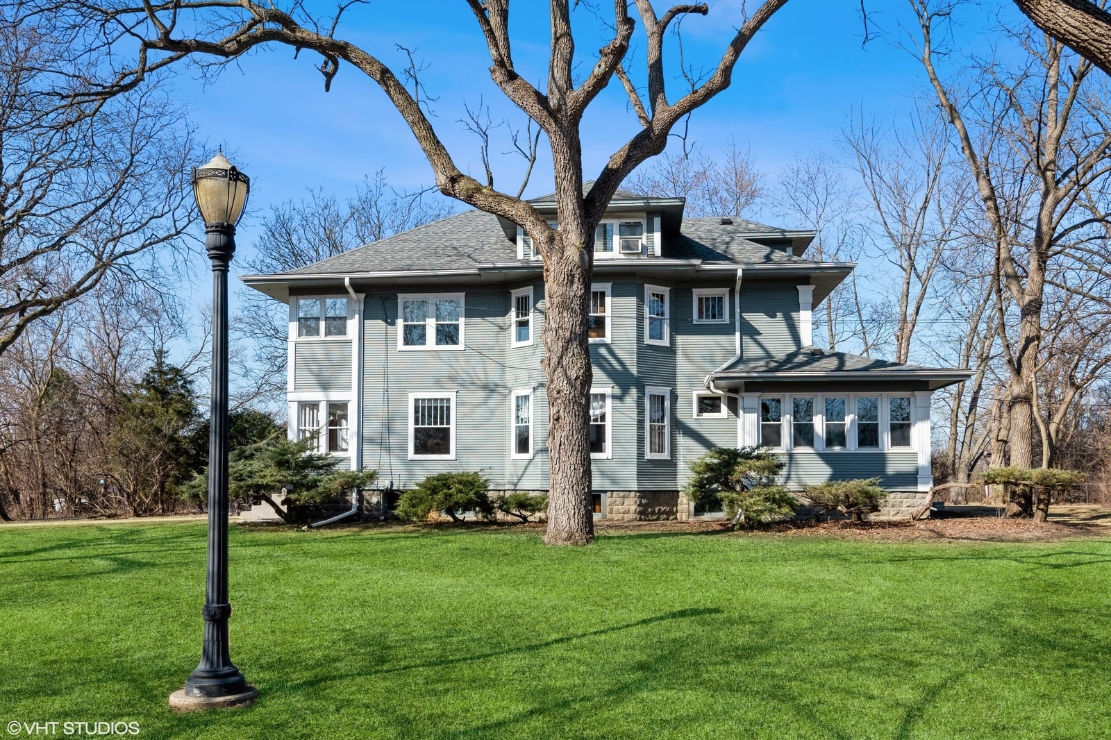 1492 W Irving Park Road