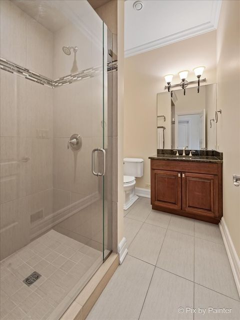 Tiny photo for 27 W Onwentsia Road, Lake Forest, IL 60045 (MLS # 12487734)