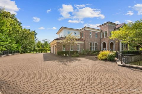 Tiny photo for 27 W Onwentsia Road, Lake Forest, IL 60045 (MLS # 12487734)