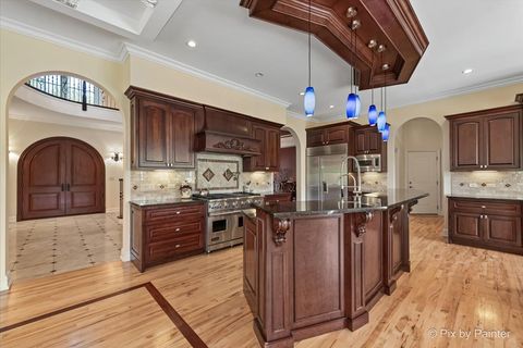 Tiny photo for 27 W Onwentsia Road, Lake Forest, IL 60045 (MLS # 12487734)