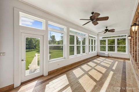 Tiny photo for 27 W Onwentsia Road, Lake Forest, IL 60045 (MLS # 12487734)