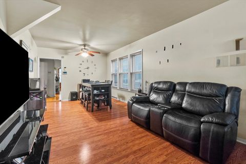 Tiny photo for 4820 W Haddon Avenue, Chicago, IL 60651 (MLS # 12600591)