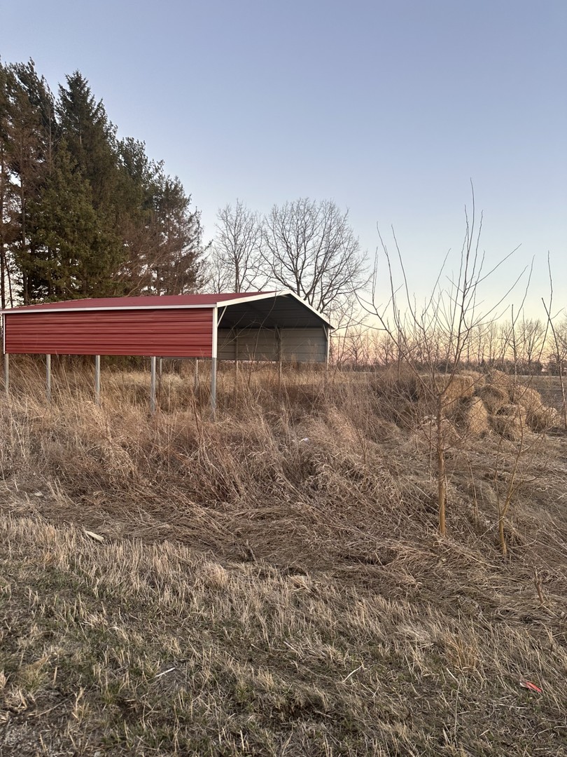 15757 Black Road