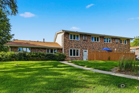 Photo of 1905 Rosewood Court #2C, Darien, IL 60561 (MLS # 12684186)