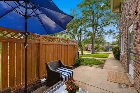 Tiny photo for 1905 Rosewood Court #2C, Darien, IL 60561 (MLS # 12684186)
