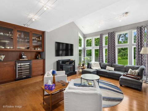 Tiny photo for 1906 Stoddard Avenue, Wheaton, IL 60187 (MLS # 12669401)