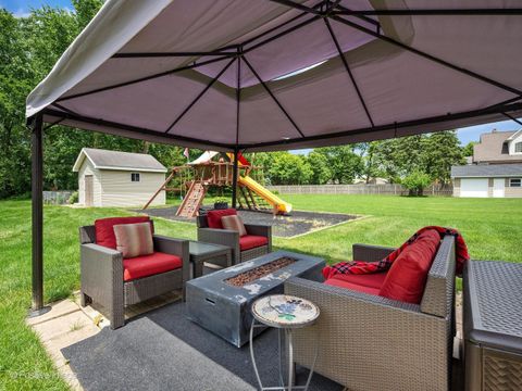 Tiny photo for 1906 Stoddard Avenue, Wheaton, IL 60187 (MLS # 12669401)