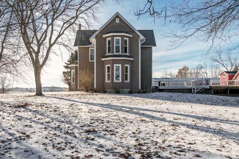 Photo of 7421 Squaw Prairie Road, Belvidere, IL 61008 (MLS # 12541752)
