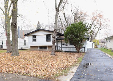 Tiny photo for 1923 E Pine Street, Kankakee, IL 60901 (MLS # 12524152)