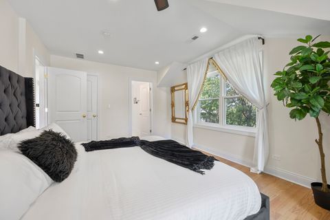 Tiny photo for 300 Geneva Road, Glen Ellyn, IL 60137 (MLS # 12595598)