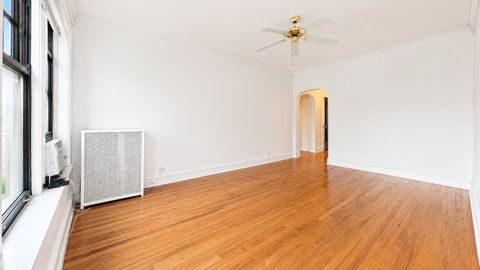 Tiny photo for 2208 W Winnemac Avenue #APT2, Chicago, IL 60625 (MLS # 12711959)