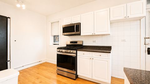 Tiny photo for 2208 W Winnemac Avenue #APT2, Chicago, IL 60625 (MLS # 12711959)
