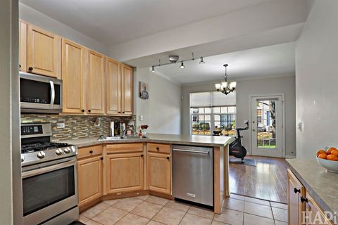 Tiny photo for 750 Dillon Court, Grayslake, IL 60030 (MLS # 12510897)