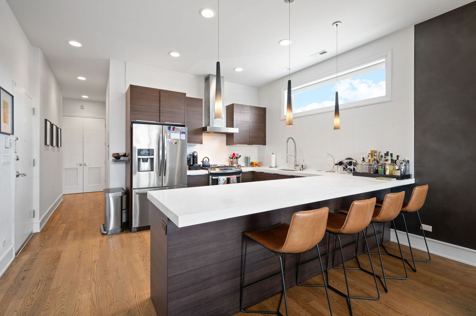 2424 W Chicago Avenue 203