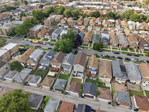 Tiny photo for 5337 W Barry Avenue, Chicago, IL 60641 (MLS # 12709763)
