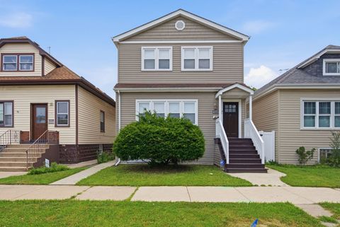 Photo of 5337 W Barry Avenue, Chicago, IL 60641 (MLS # 12709763)