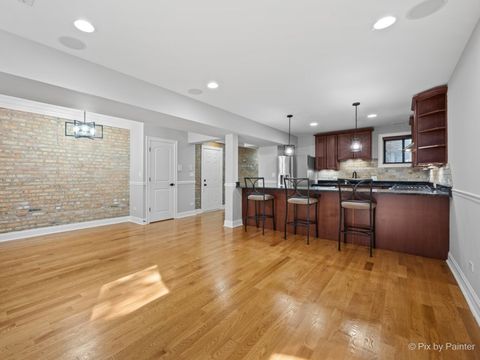 Tiny photo for 5217 N Winthrop Avenue #G, Chicago, IL 60640 (MLS # 12660227)